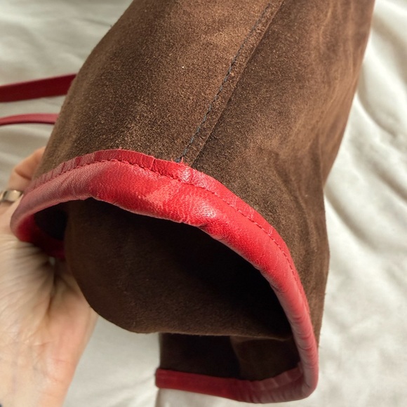 Parker Thatch Framed Mimi Suede Espresso with Red - Picture 8 of 11